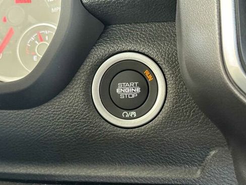 New 2026 RAM 1500 Express image 18