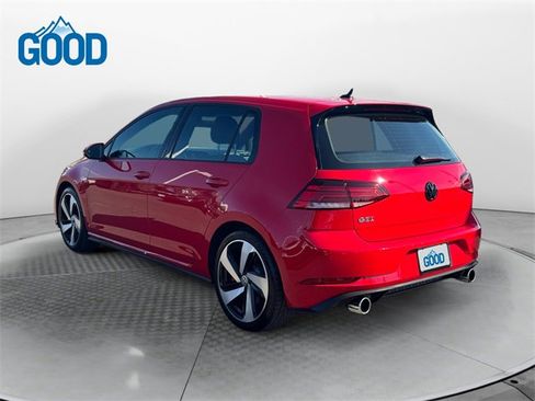 Used 2018 Volkswagen GTI SE image 3