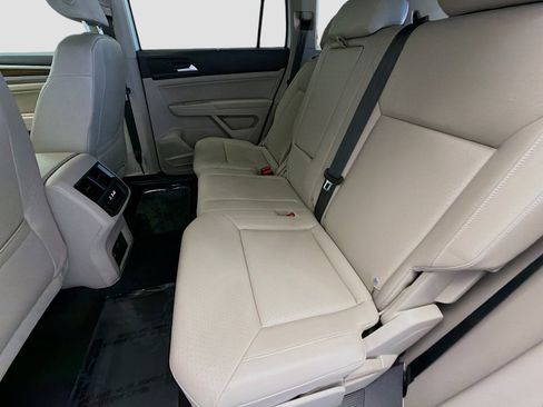 Used 2021 Volkswagen Atlas SE FWD image 13