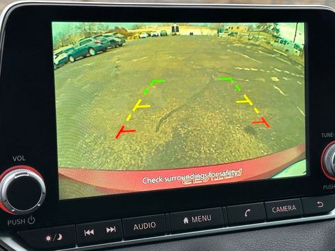 Used 2024 Nissan Sentra SV image 24