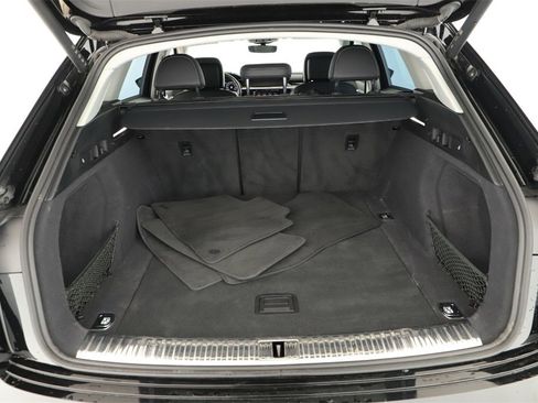 Certified 2024 Audi Q8 e-tron Premium Plus image 29