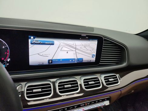 Certified 2025 Mercedes-Benz GLE 580 4MATIC image 14