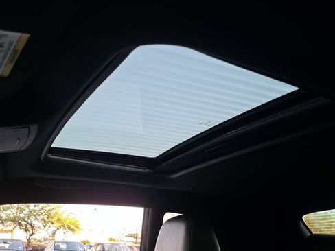 Used 2012 Dodge Challenger SRT8 w/ Premium Sound Group image 16