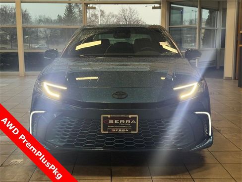 Used 2025 Toyota Camry XSE w/ Premium Plus Package image 7