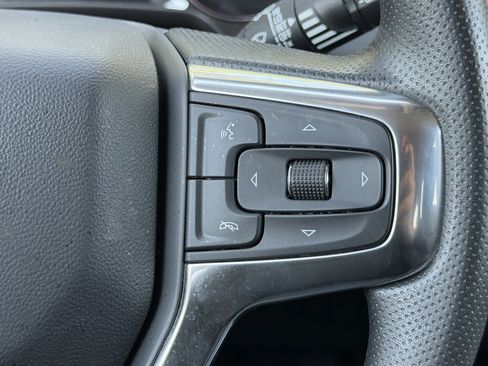 Used 2024 Chevrolet Blazer LT w/ Convenience Package image 16