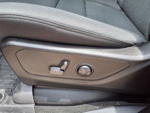Used 2024 RAM 1500 Big Horn RWD image 22
