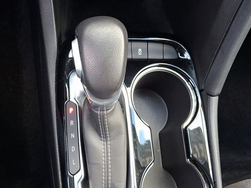 Used 2023 Buick Encore GX Select image 14