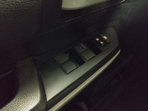 Used 2021 Toyota Tundra SR5 image 27