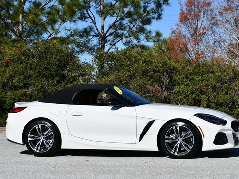Used 2023 BMW Z4 sDrive30i w/ Premium Package image 48