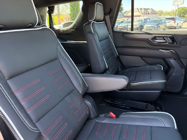 New 2026 GMC Yukon AT4 Ultimate AWD/4WD image 22
