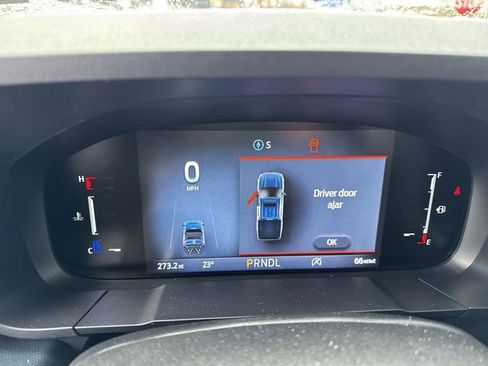 New 2025 Ford Maverick XLT w/ XLT Luxury Package image 17