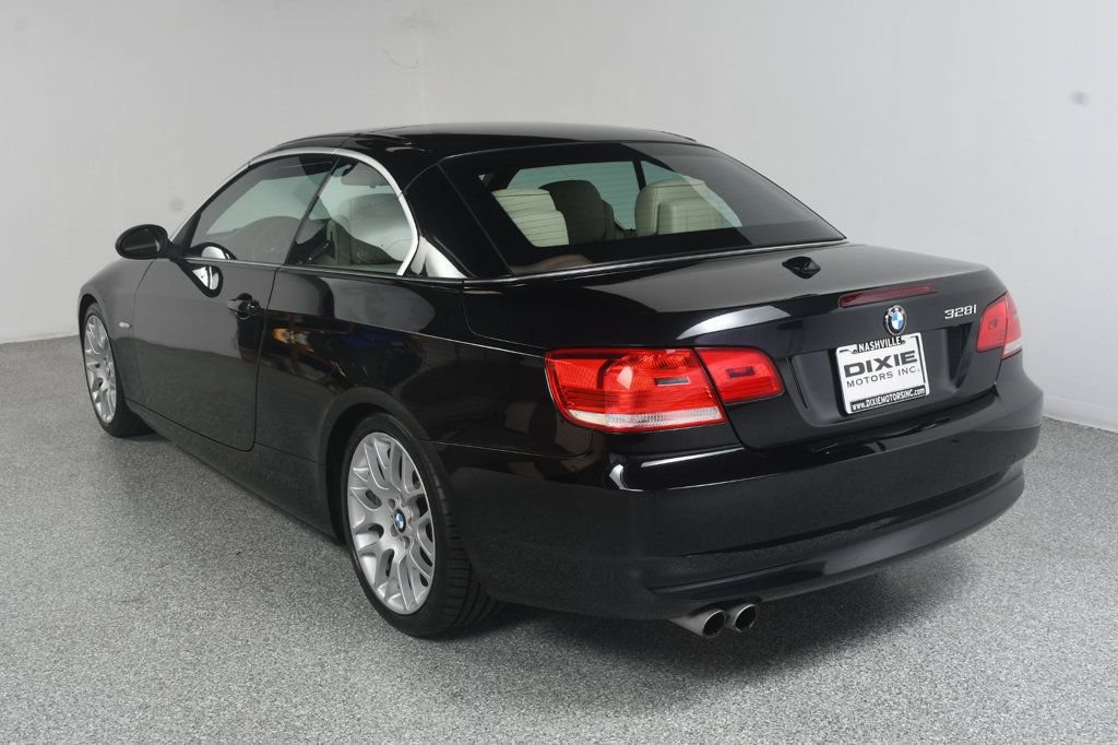 Used 2008 BMW 328i Convertible RWD image 7