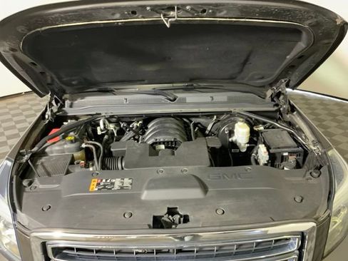 Used 2019 GMC Yukon XL SLT AWD/4WD image 41