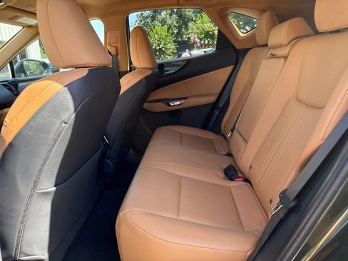 Used 2025 Lexus NX 250 FWD w/ Accessory Package (Z2) image 12