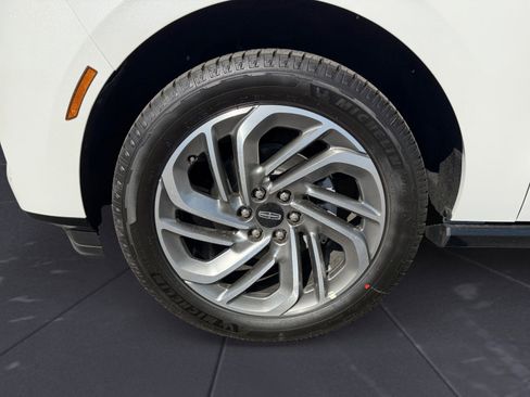 New 2026 Lincoln Navigator Reserve AWD/4WD image 14