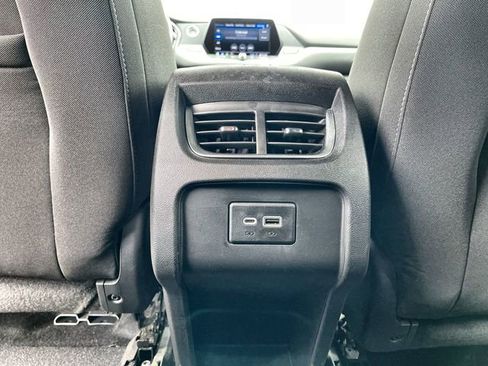 Used 2020 Chevrolet Blazer LT image 21