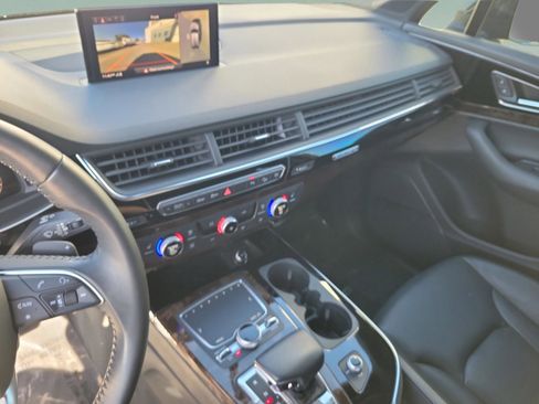 Used 2019 Audi Q7 3.0T Premium Plus w/ Premium Plus Package image 26