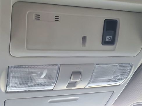 Used 2018 Nissan Titan PRO-4X w/ Pro-4x Utility Package image 26