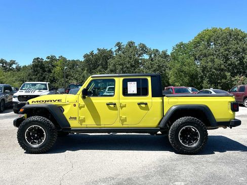 Used 2023 Jeep Gladiator Mojave w/ Trailer Tow Package AWD/4WD image 12