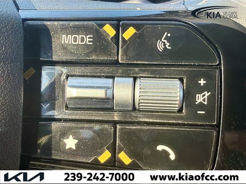 New 2026 Kia Sorento S image 39