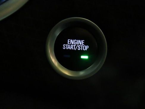 Used 2023 Chevrolet Malibu LT image 31