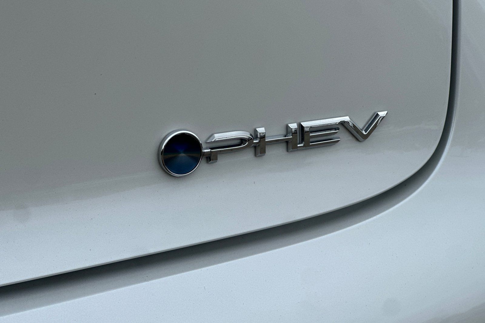 Certified 2026 Toyota Prius Plug-In Hybrid FWD image 51