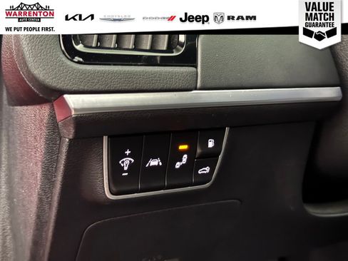 Used 2018 Kia Stinger GT2 image 20