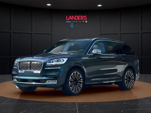 Used 2021 Lincoln Aviator Grand Touring w/ Equipment Group 301A image 1