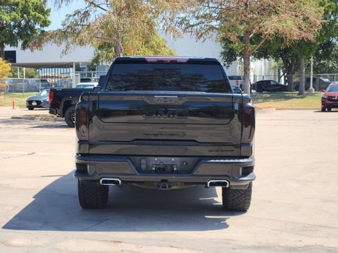 Used 2022 GMC Sierra 1500 Denali w/ Denali Reserve Package AWD/4WD image 6