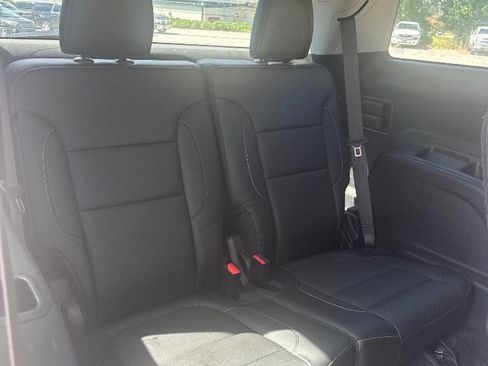 Used 2019 GMC Acadia SLT image 30