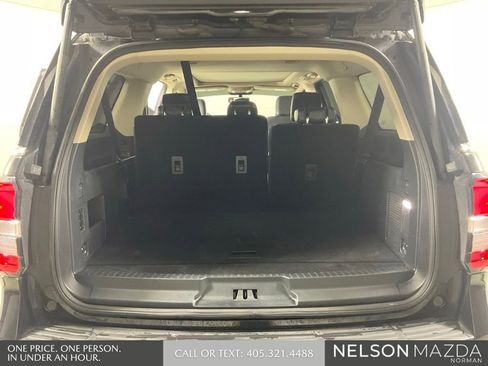 Used 2024 Ford Expedition Max XLT RWD image 15
