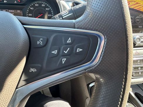 Used 2019 Chevrolet Malibu LT image 19