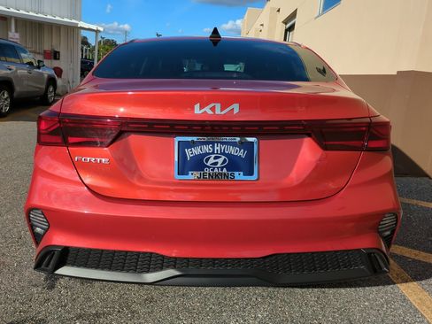 Used 2023 Kia Forte LXS w/ LXS Technology Package image 5