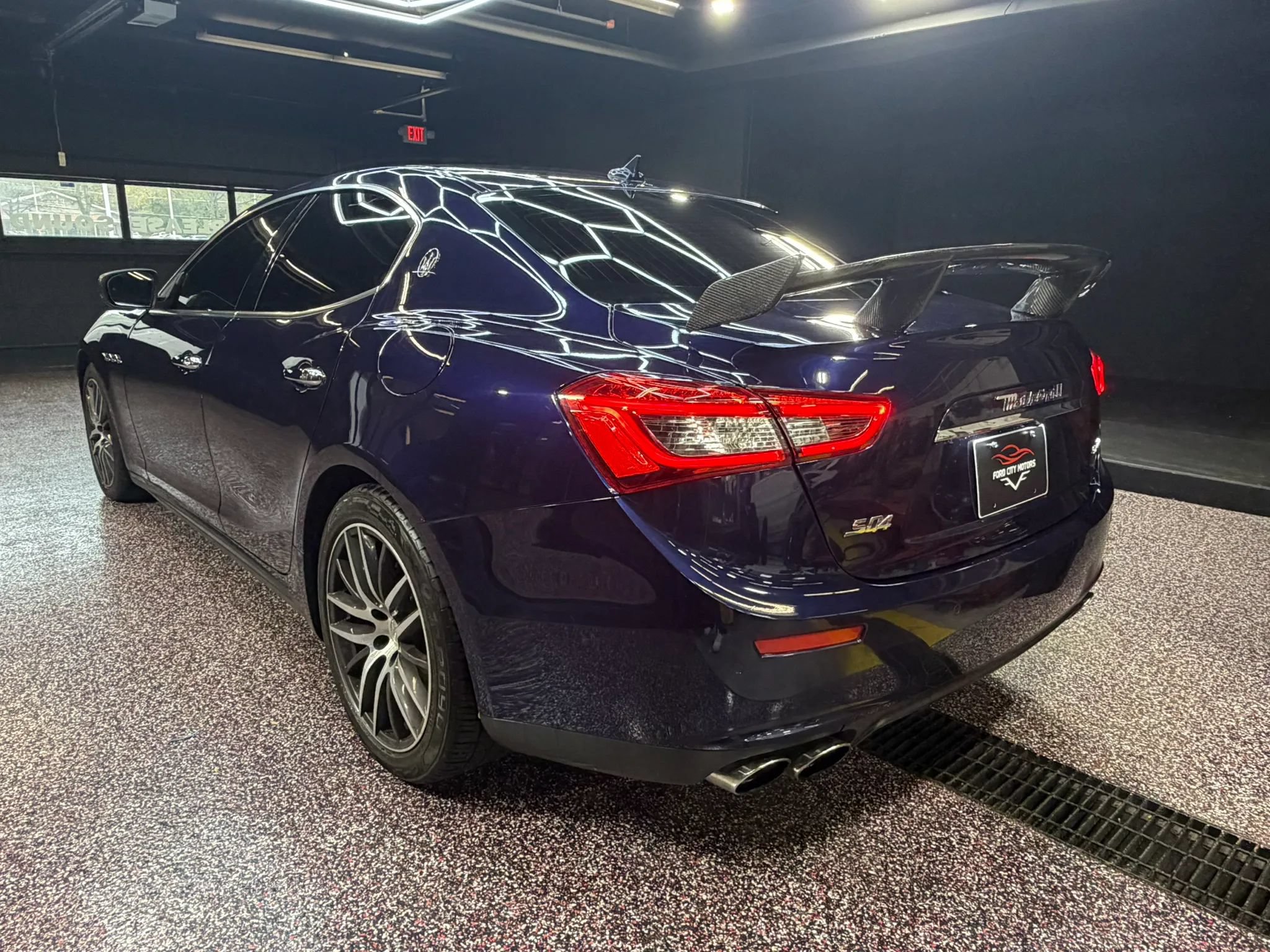 Used 2017 Maserati Ghibli S Q4 AWD/4WD image 5