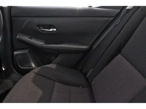 Used 2022 Nissan Sentra SV w/ All-Weather Package FWD image 13