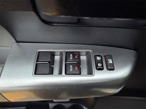 Used 2019 Toyota Sequoia SR5 image 11