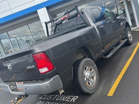 Used 2016 RAM 2500 Tradesman w/ Chrome Appearance Group AWD/4WD image 5