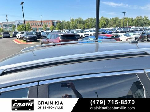 Used 2016 Nissan Rogue SV AWD/4WD image 11