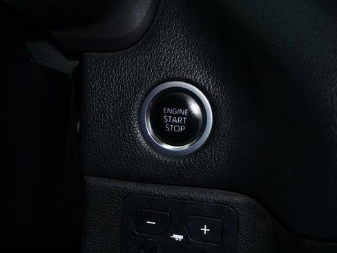 Used 2023 Toyota Tundra Limited image 20