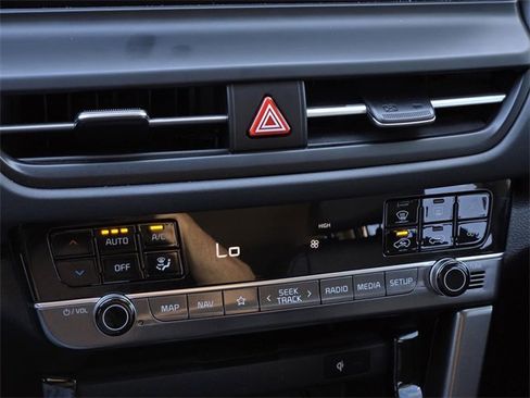 Certified 2025 Kia Seltos SX image 24