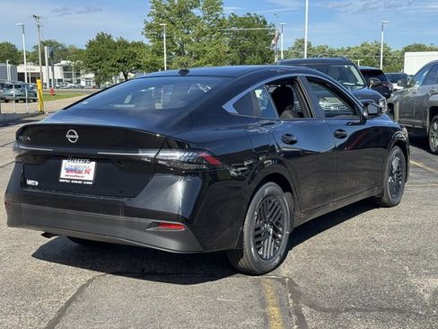 New 2026 Nissan Sentra SV w/ SV Convenience Package FWD image 19