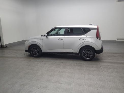 Used 2020 Kia Soul EX FWD image 3
