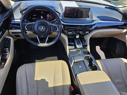 Certified 2023 Acura MDX FWD w/ Technology Package image 8
