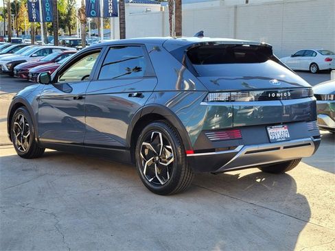 Used 2022 Hyundai Ioniq 5 SE w/ Cargo Package image 2