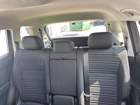 Used 2022 Volkswagen Tiguan S FWD image 18
