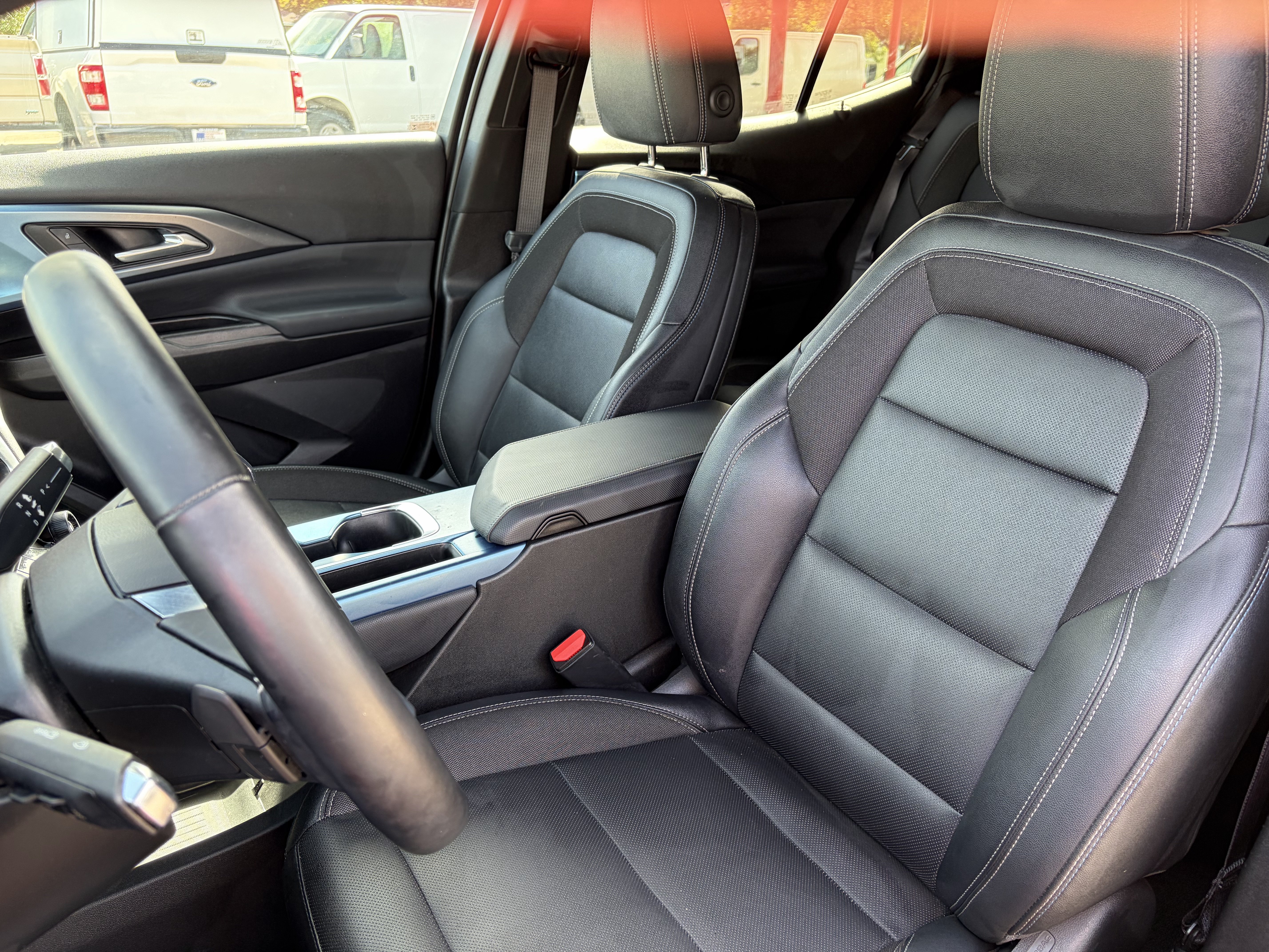 Used 2024 Chevrolet Equinox EV LT w/ LPO, Active Package FWD image 16