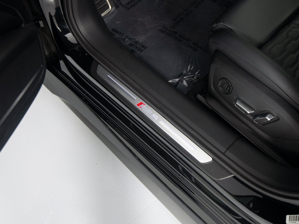 Used 2025 Audi RS 6 performance AWD/4WD image 13