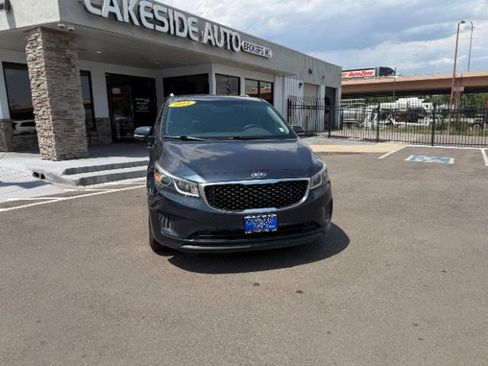 Used 2015 Kia Sedona LX FWD image 26