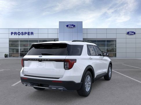 New 2026 Ford Explorer Active w/ Active Comfort Package image 8