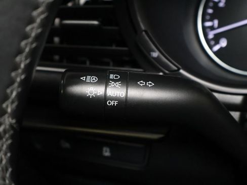 Used 2024 MAZDA MAZDA3 s FWD image 22